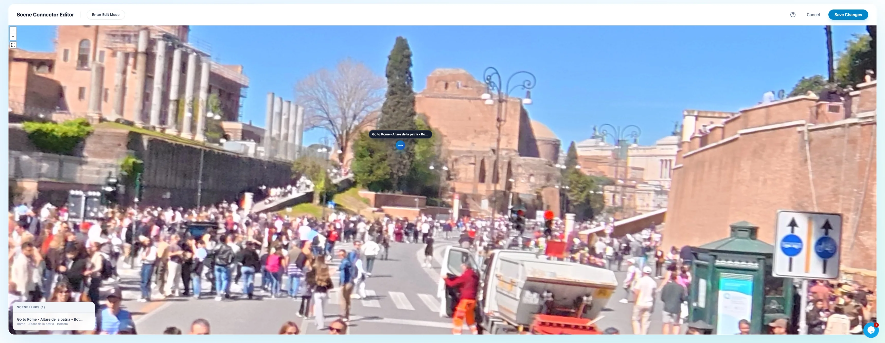 Mirame360 scene editor showing a Colosseum scene connected to another 360° scene through a clickable point